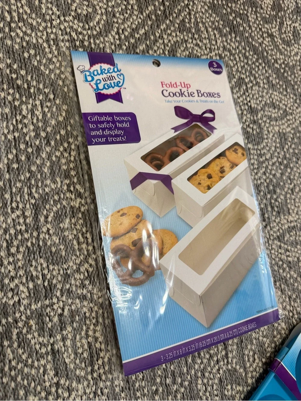 New Baked with Love Bakers Gift Bundle- Non Stick Mold, Pan, Decorating, Serving